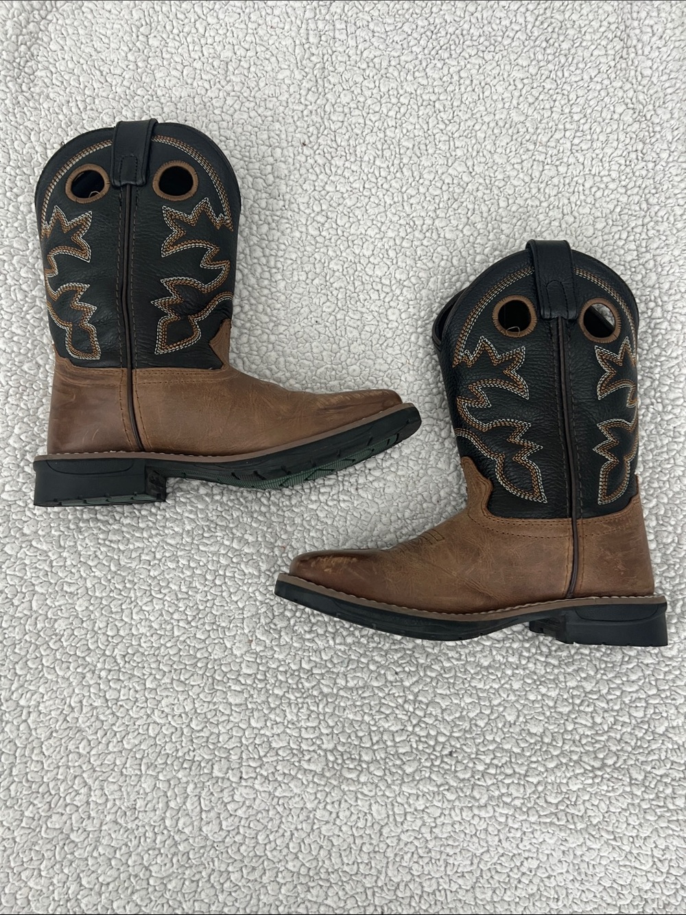 Cody James Cowboy Boots | Size 1D - Picture 2 of 8